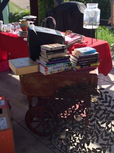 yardsalebooksonwagon